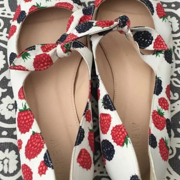 Jcrew Tie Front berry Flats - Picture 5 of 11